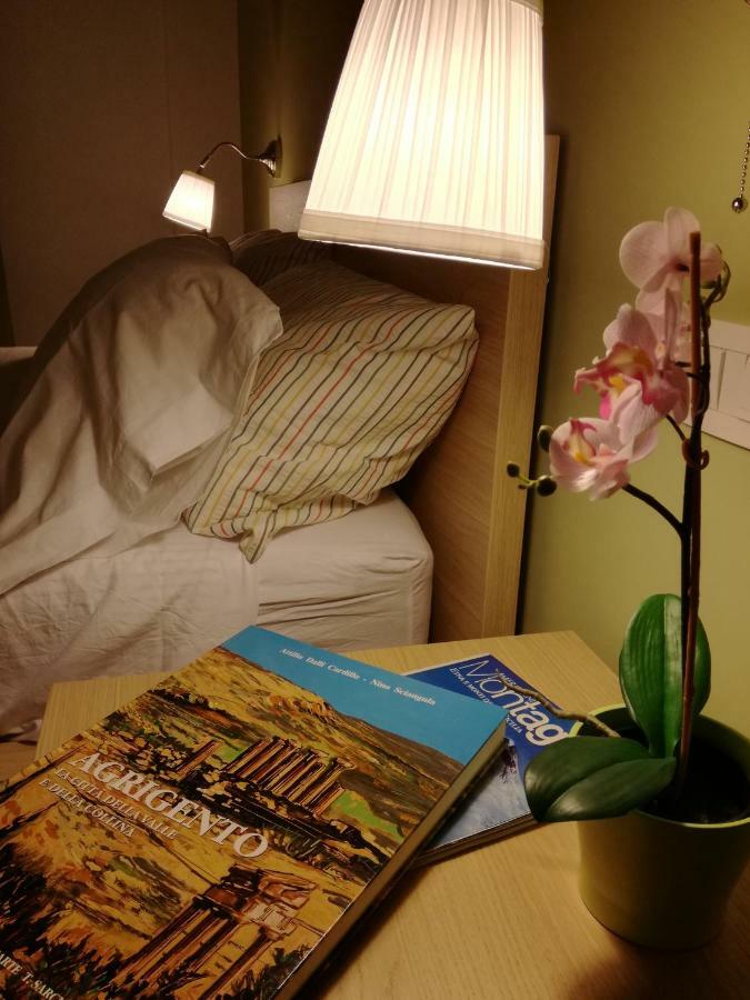 L'Alba Sui Templi Bed & Breakfast อากริเจนโต ภายนอก รูปภาพ